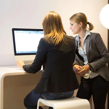 Otel Novotel Bordeaux 4*