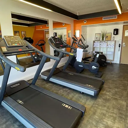 Novotel Bordeaux فندق Mérignac