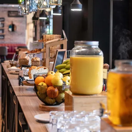 Novotel Bordeaux Hotel 4*