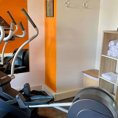 Novotel Bordeaux Hotel 4*