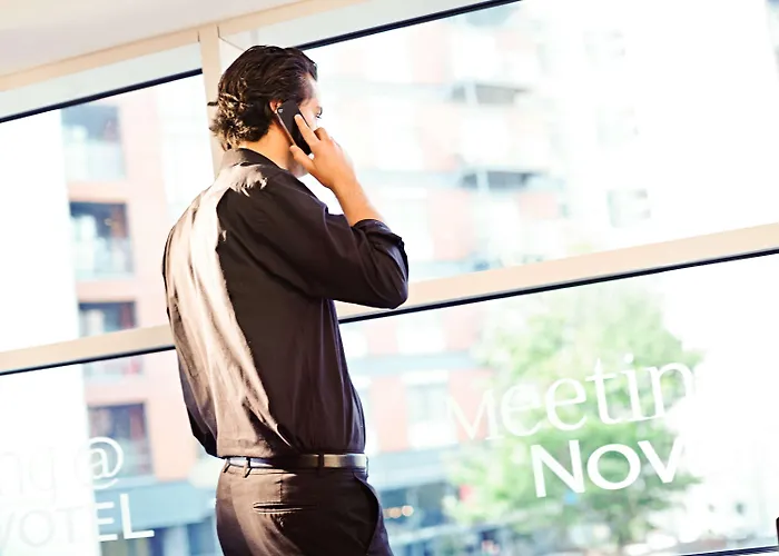 Hotel Novotel Bordeaux 4*